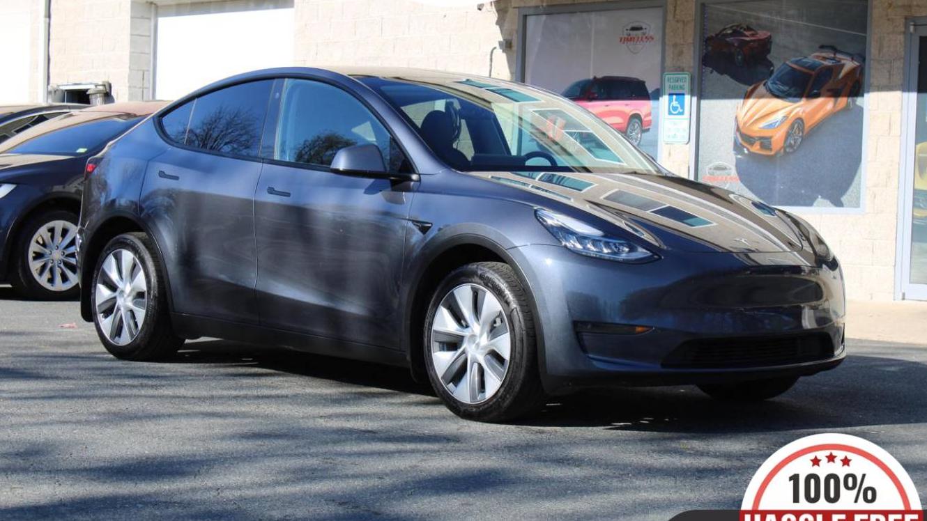 TESLA MODEL Y 2023 7SAYGDEE9PA054628 image